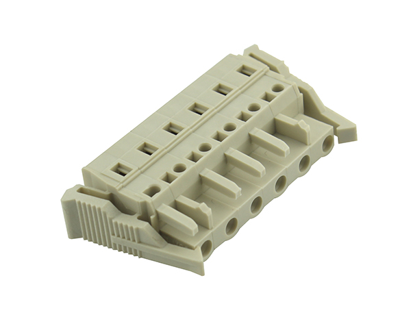 TCK7.5 series female connector with clip
