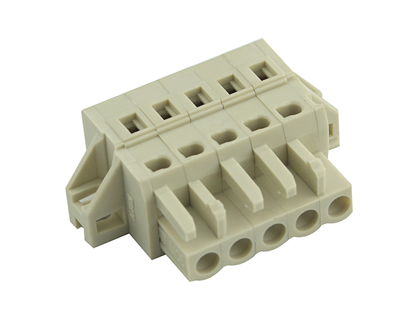 TCK5.0 series female connector with retainer
